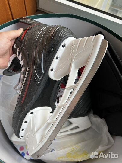 Коньки bauer nsx хокейные