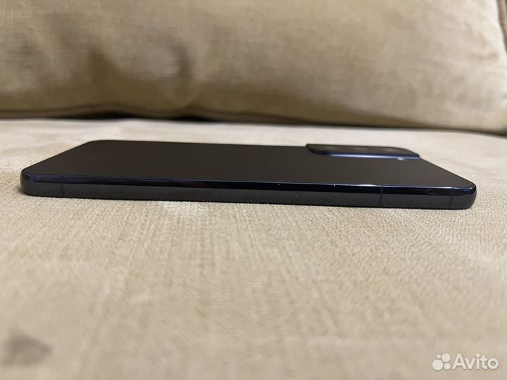 Samsung Galaxy S22+, 8/256 ГБ