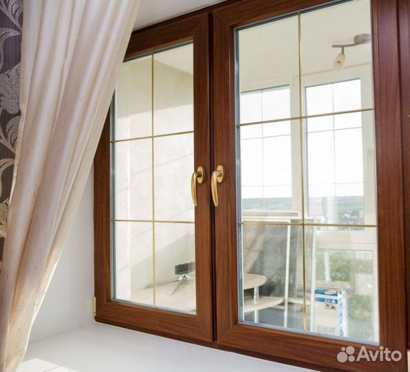 Окно пластиковое двустворчатое с ламинацией