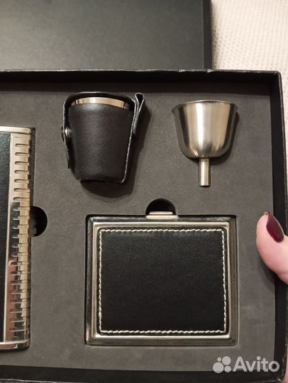Набор подарочный новый фляга стопки портсигар