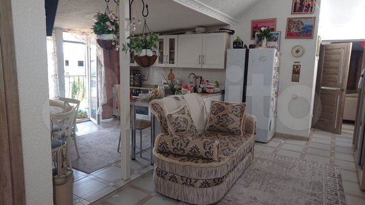 3-к. квартира, 140 м², 3/3 эт.