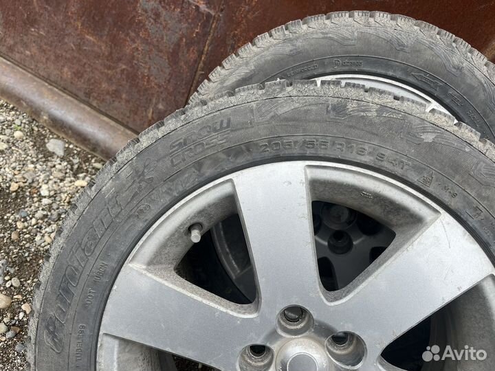 Шины с дисками r16 205 55 шипы, почти новые