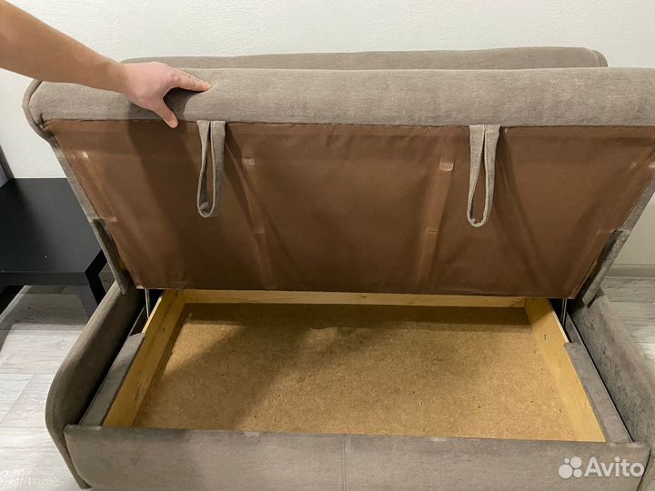 Диван прямой раскладной бу