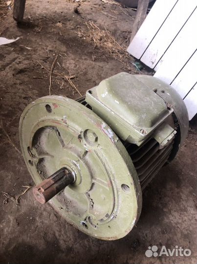 Электродвигатель