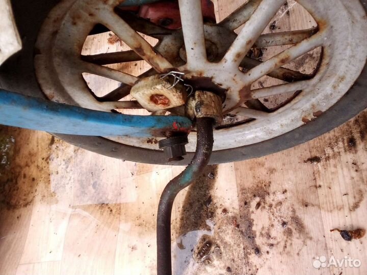 Старый СССР велик трёхколёсный