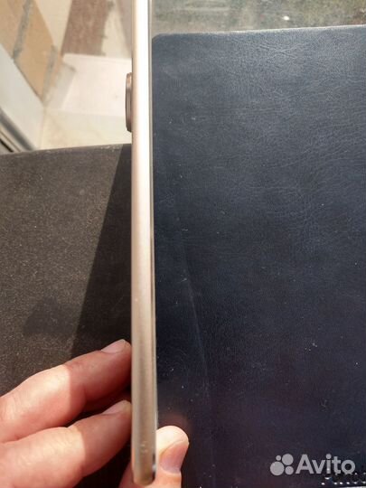 Motorola Z2 Force 2 SIM XT1789-05