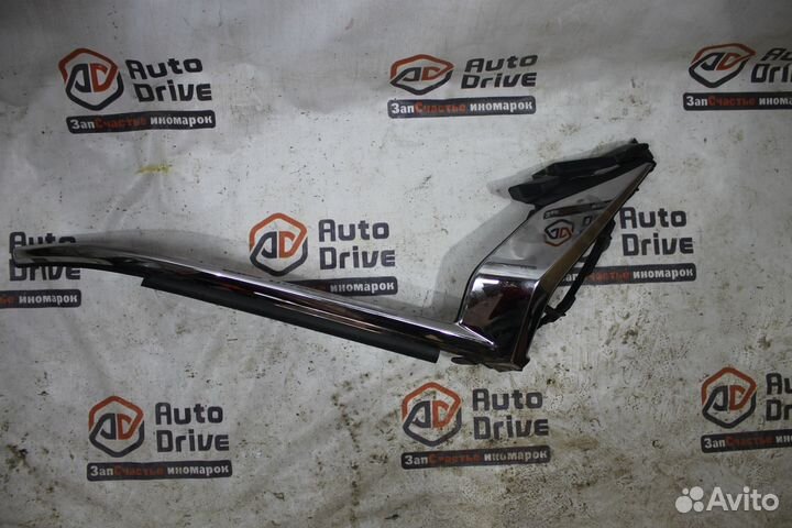 Toyota Land Cruiser 150-151 кронштейн фары