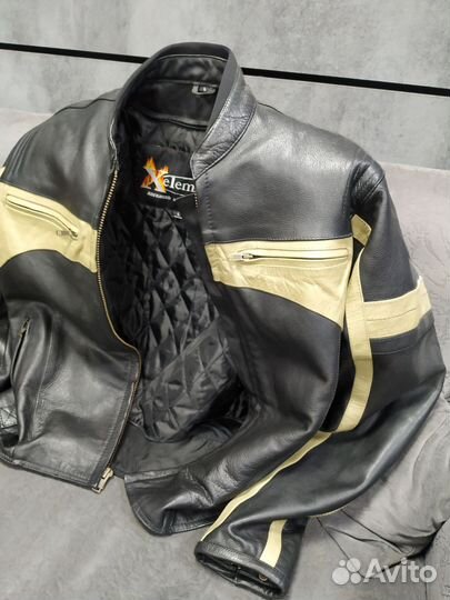 Мотокуртка