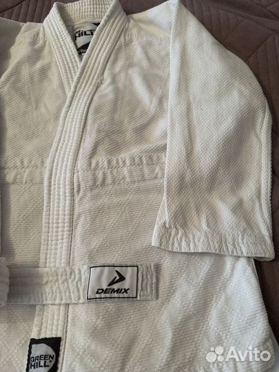 Дзюдога,Кимоно с поясом