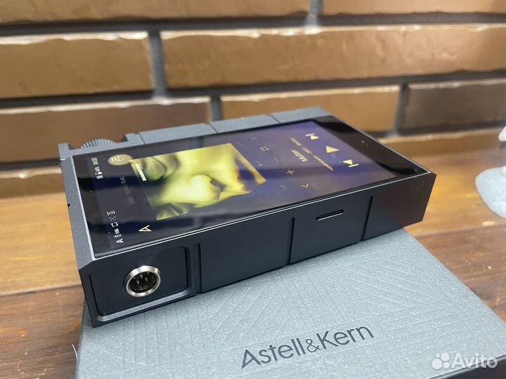 Hi-fi Плеер Astell&Kern kann cube