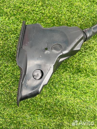 Водосток крышки багажника левый Tesla Model X 2018