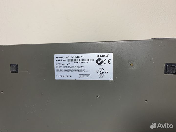 Коммутатор D-Link DES-1016D