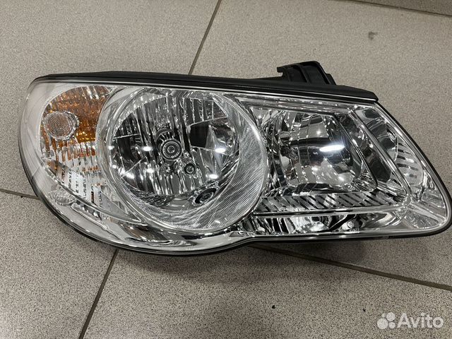Фара правая hyundai elantra 92104-2H020
