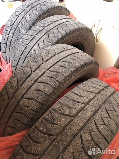 Bridgestone Ice Cruiser 7000 195/65 R15 91