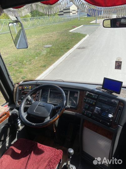 Туристический автобус Volvo B12, 1985