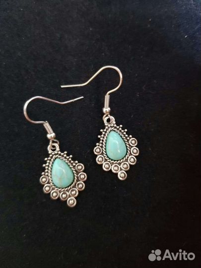 Серьги в старинном стиле