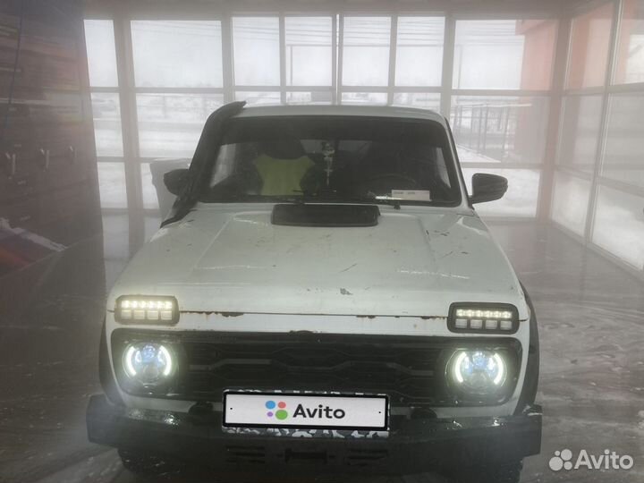 LADA 4x4 (Нива) 1.7 МТ, 2010, 30 000 км
