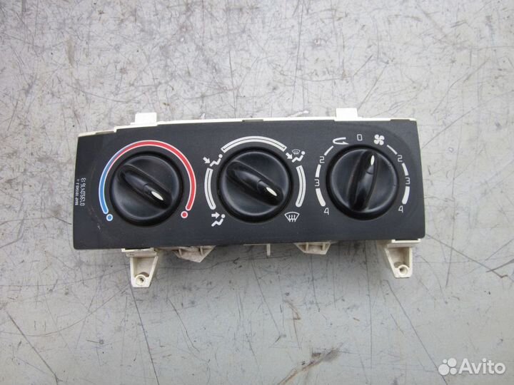 Блок управления отопителем Рено Меган 1