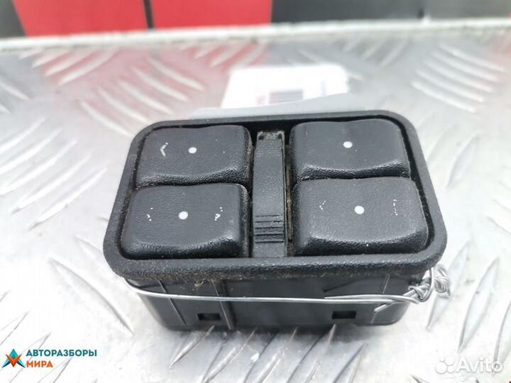 Блок управления стеклоподъемниками Opel Zafira (A)