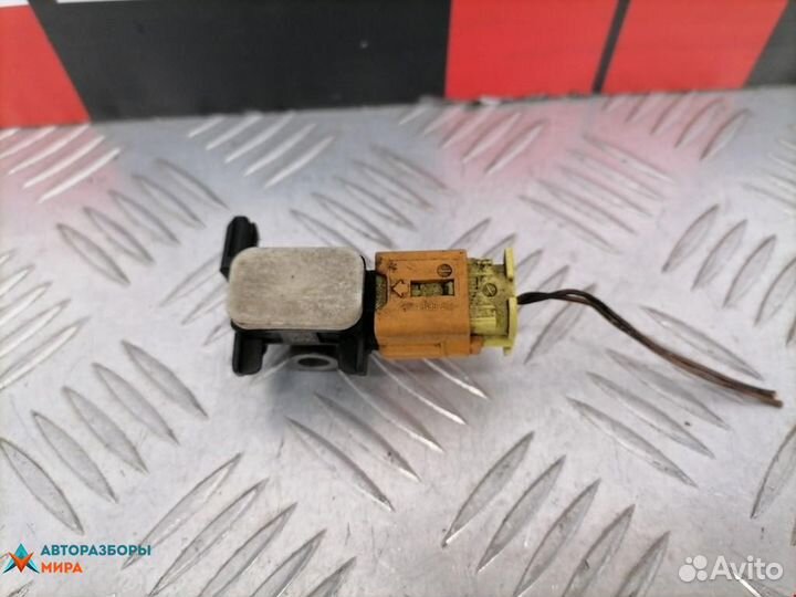 Датчик удара Fiat Doblo рест. 2011 50509588