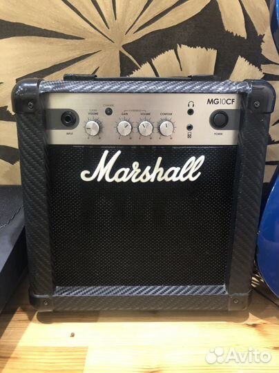 Гитара + комбоусилитель гитарный (комбик)