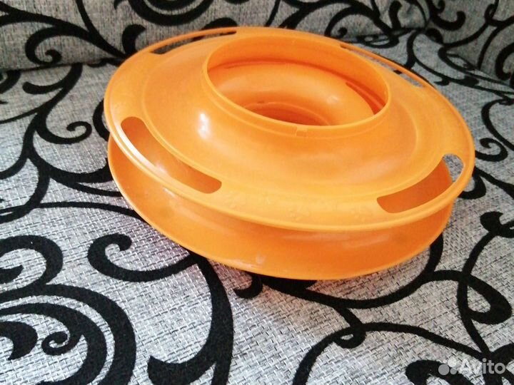 Пирамида для кошек игрушка