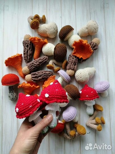 Грибы вязаные