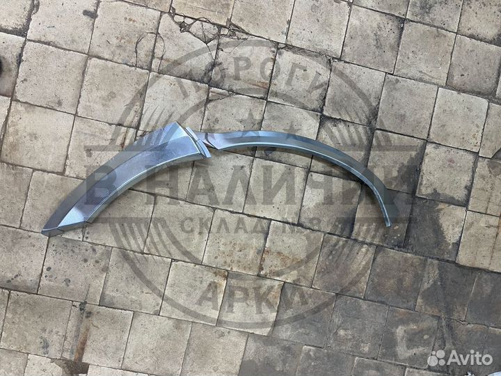 Рем арка Dodge Caravan 3 правая