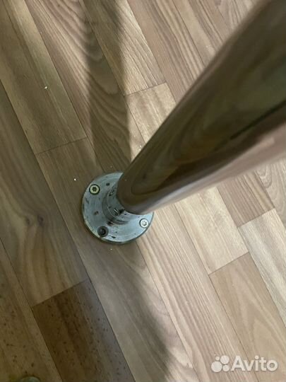 Пилон (шест)