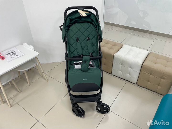 Carrello Bravo, Spring green