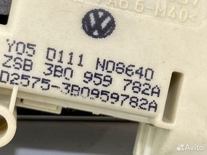 Замок бардачка Audi A6 C6 BDW 2005