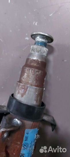 Рулевая колонка на Volkswagen Passat B5