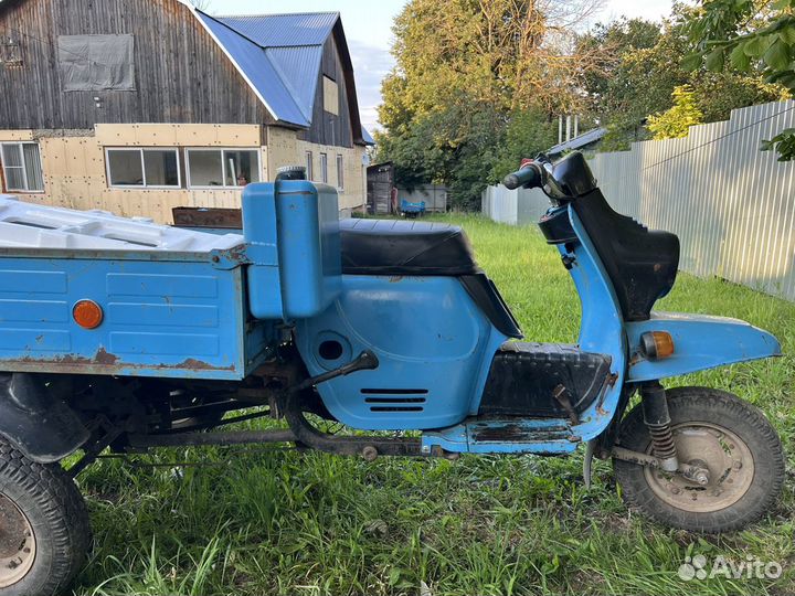 Моторолер муравей