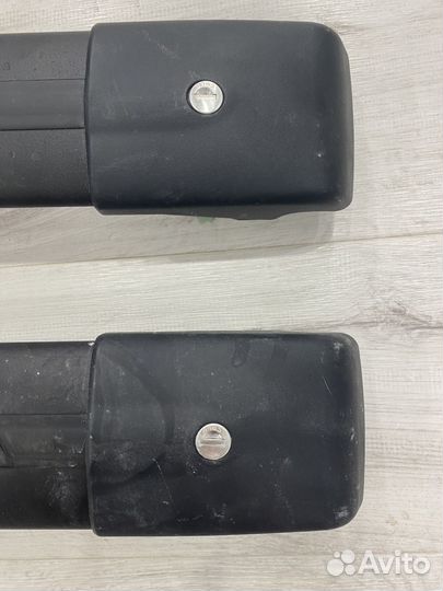 Оригинальные поперечины Thule на Mercedes GL W164