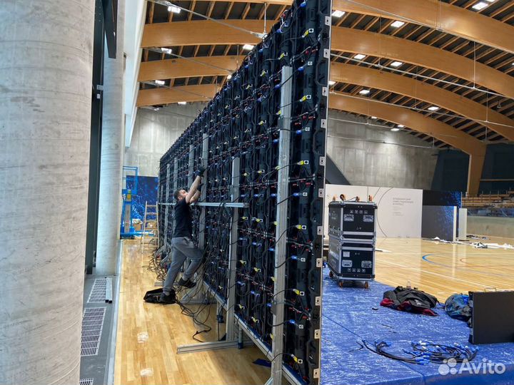 Подбор, монтаж и настройка светодиодных экранов