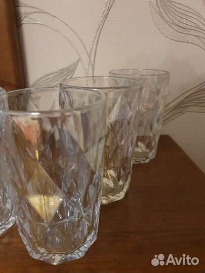 Графин и бокалы