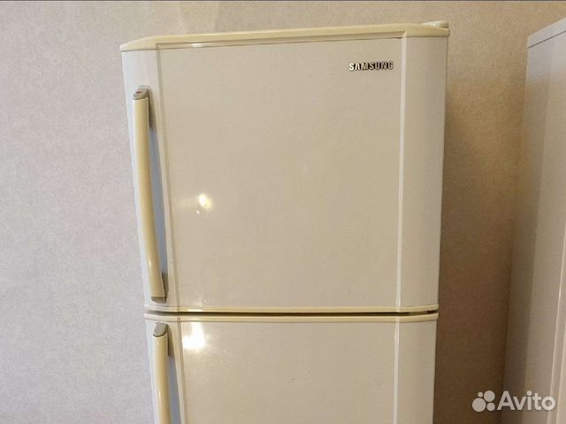 Холодильник бу Samsung RT-29bvms1