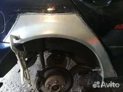 Крыло заднее