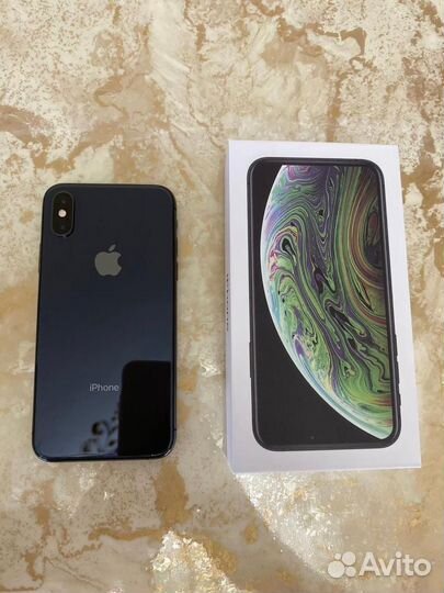 Телефон iPhone xs