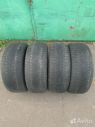 Goodyear UltraGrip Ice 2 225/55 R16 99T