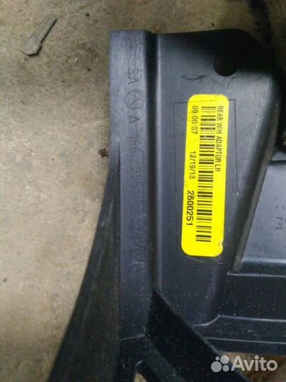 Кронштейн бампера задний левый Mercedes-Benz