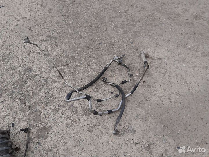 Трубки кондиционера Volkswagen Caddy