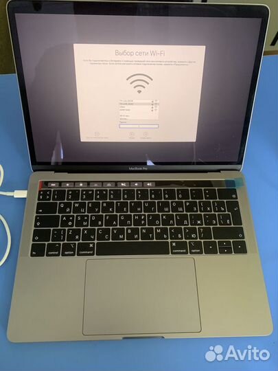 Macbook pro 13 2019 256 Touchbar a2159