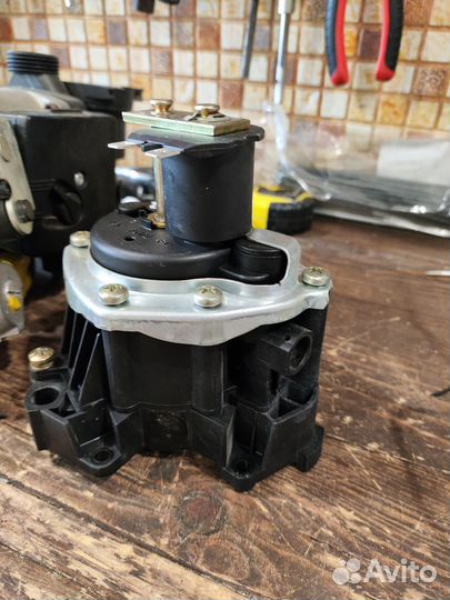 Запчасти для газового котла Юнкерс