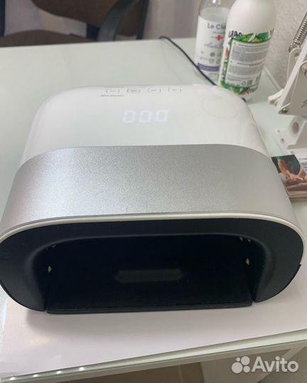 Б/у лампу для маникюра sun 3