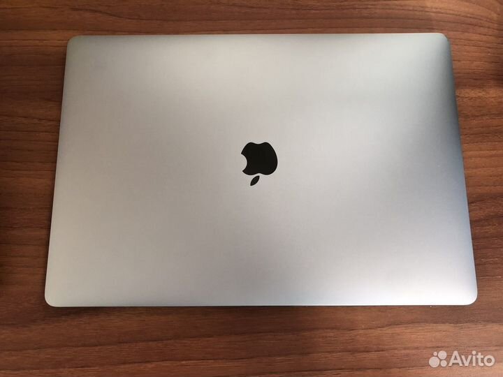 Apple MacBook Pro 15 2019 Core i7 16gb