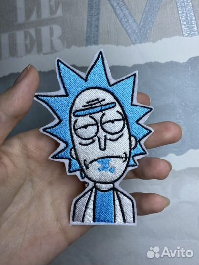 Нашивка Рик и Морти