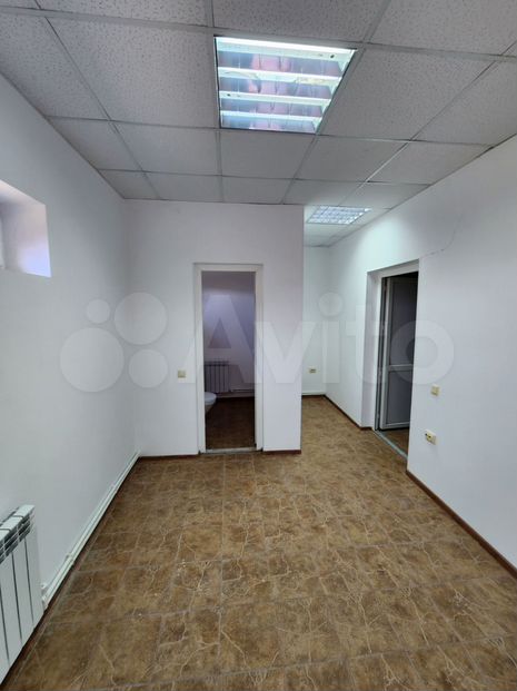 Отдельное здание 100 м2 с землёй 1.2 сотых (Свобод