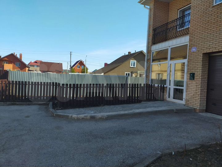 Таунхаус 136 м² на участке 2,8 сот.