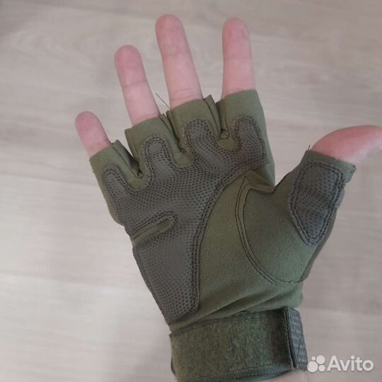 Перчатки тактические с пальцами и без пальцев